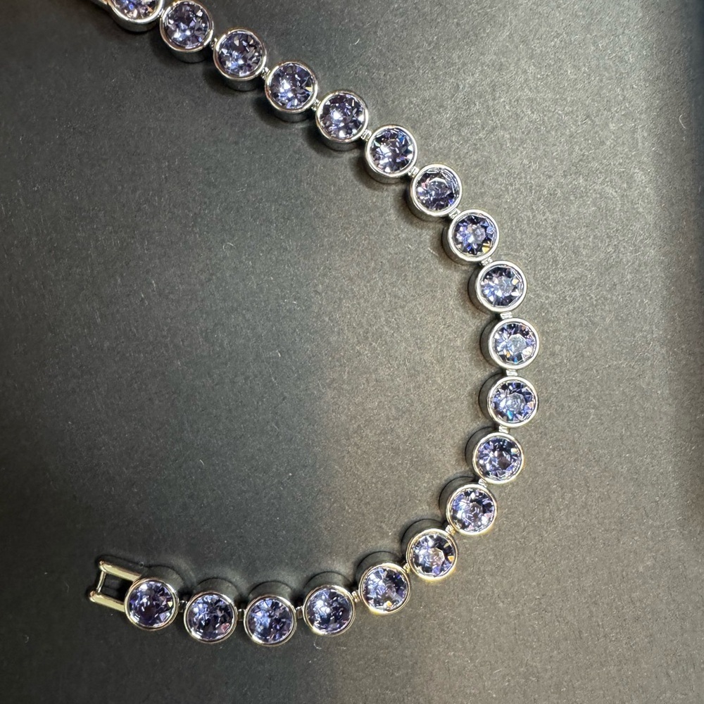 Touchstone Crystal Ice Bracelet Dark Purple Ice Bracelet. NIB. - Picture 5 of 12